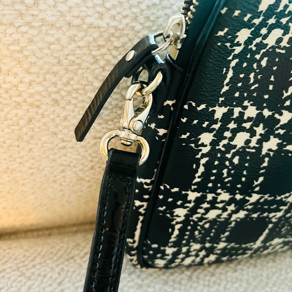Kate Spade plaid leather crossbody/clutch with detachable strap (Toronto) - Picture 3 of 5